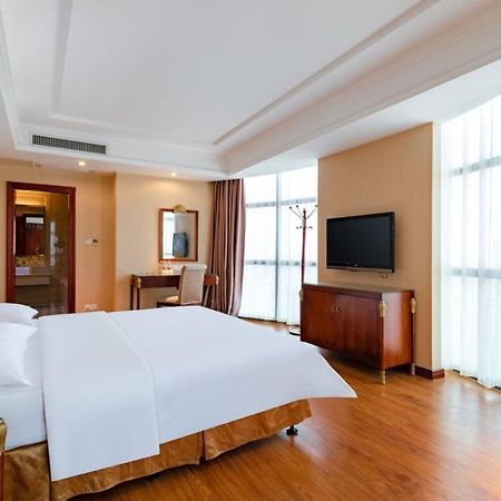 Vienna Hotel Shenzhen Songgang Shajiang Road Exterior photo