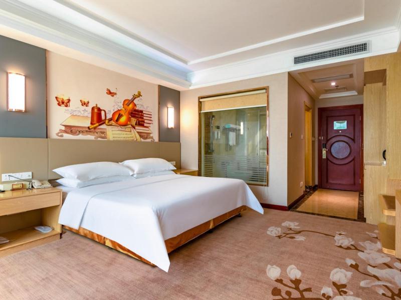 Vienna Hotel Shenzhen Songgang Shajiang Road Exterior photo