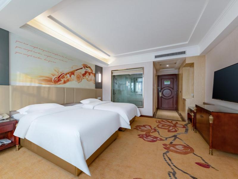 Vienna Hotel Shenzhen Songgang Shajiang Road Exterior photo