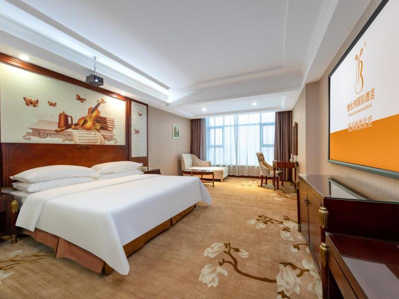 Vienna Hotel Shenzhen Songgang Shajiang Road Exterior photo